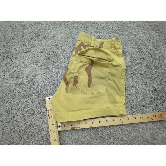 Nili Lotan NL Issue Shorts Womens 2 Khaki Desert Camo Cargo Stretch Made USA - Picture 7 of 8